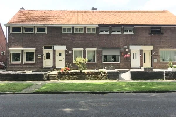 Tussenwoning Eikenlaan Geleen